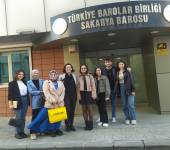 Fakültemiz öğrencileri tarafından Sakarya Barosu'na ziyaret gerçekleştirildi.
